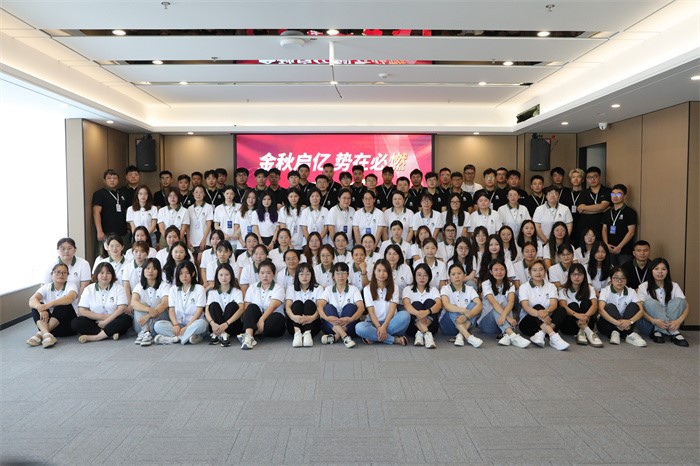 (Chloromethyl)-isopropoxy-dimethylsilane 97 (Chloromethyl)-isopropoxy-dimethylsilane 97